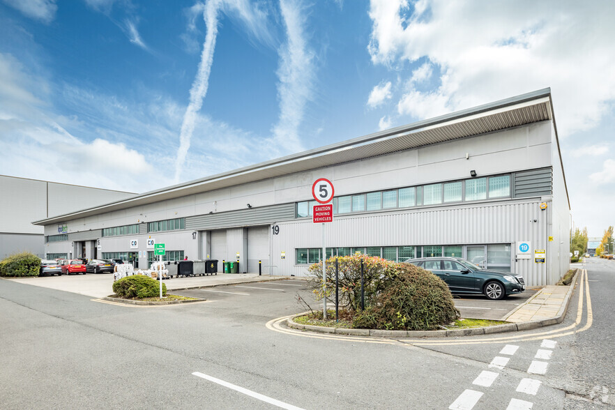 Wheel Forge Way, Manchester for lease - Primary Photo - Image 1 of 3