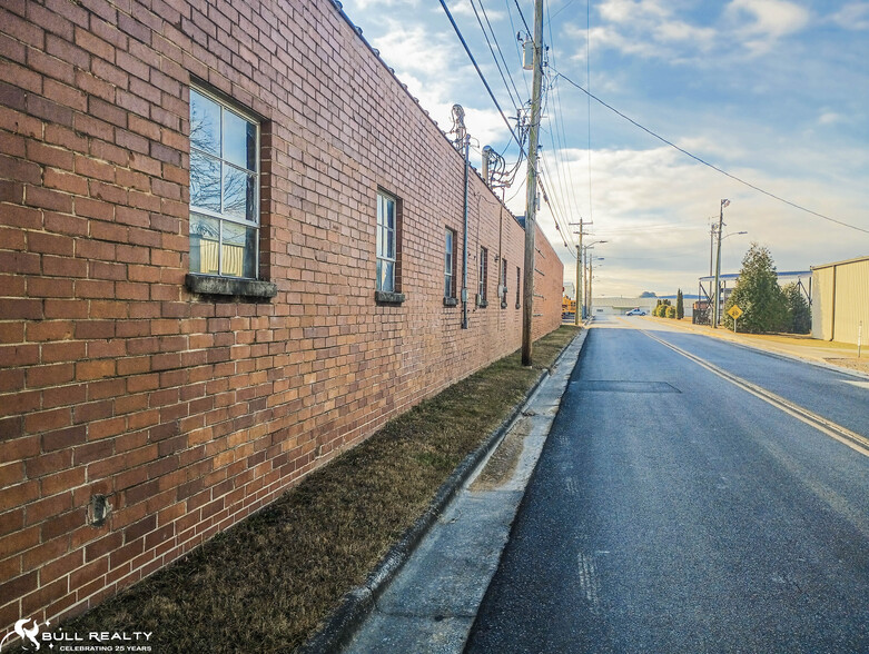 222 King St S, Calhoun, GA for sale - Building Photo - Image 3 of 40