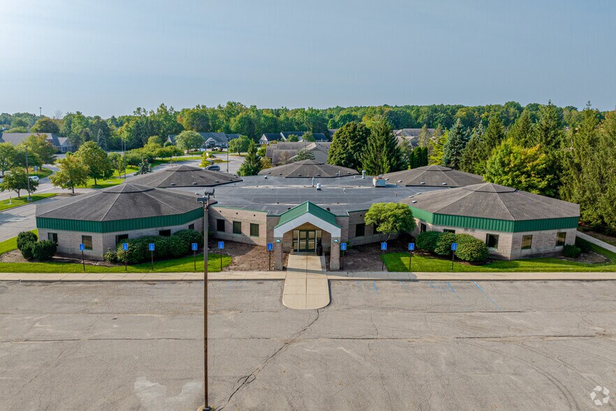 2445 Jolly Rd, Okemos, MI for sale - Building Photo - Image 1 of 1