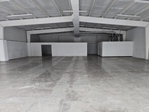 940 US Highway 70 SW, Hickory, NC for lease Interior Photo- Image 2 of 5