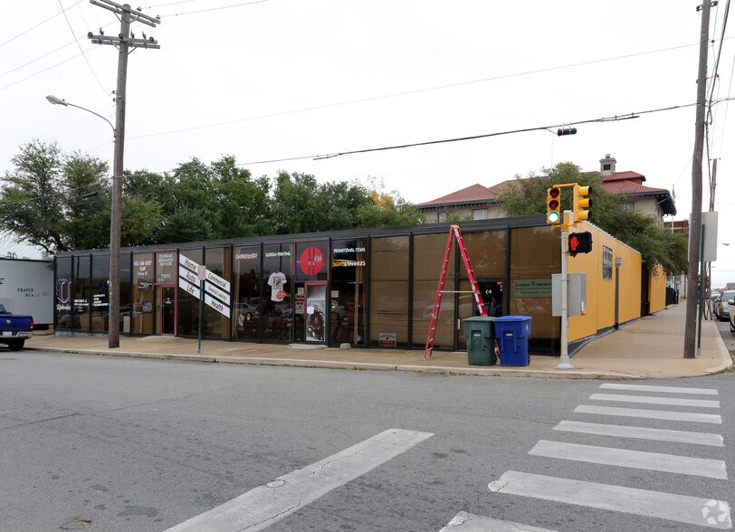 315 N Travis St, Sherman, TX for sale - Primary Photo - Image 1 of 1