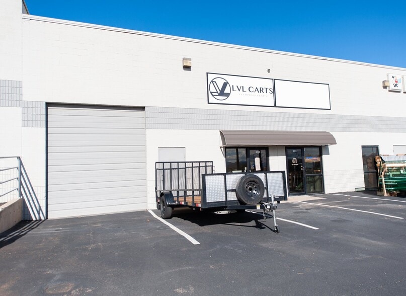 677 N 3050 E, Saint George, UT for lease - Building Photo - Image 2 of 7