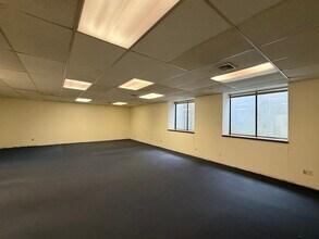 80 Washington St, Poughkeepsie, NY for lease Interior Photo- Image 2 of 5