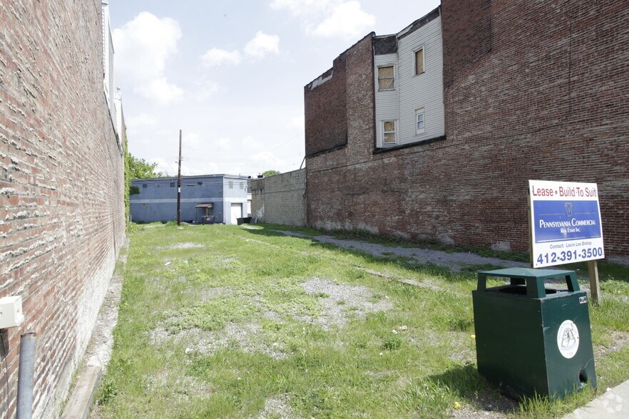 508-510 Chartiers Ave, McKees Rocks, PA for sale - Building Photo - Image 1 of 1