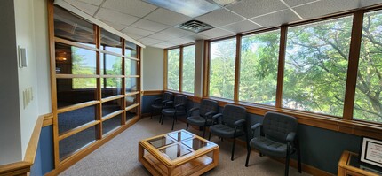 4572 S Hagadorn Rd, East Lansing, MI for lease Interior Photo- Image 1 of 7