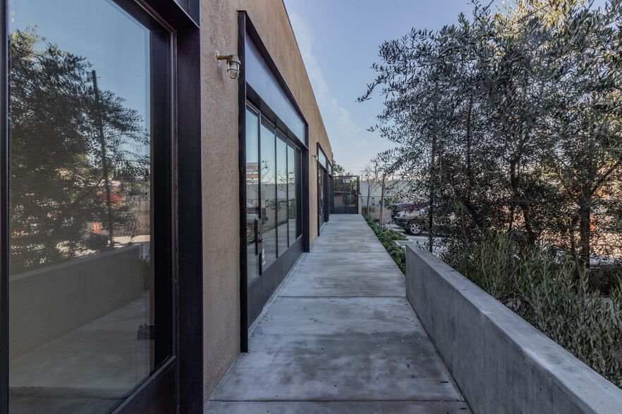 1498 W Sunset, Los Angeles, CA for lease - Building Photo - Image 3 of 7