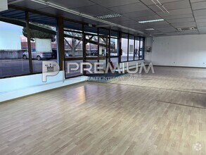 Retail in Móstoles, Madrid for lease Interior Photo- Image 2 of 4