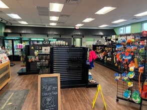 9228 Highland Rd, White Lake, MI for lease Interior Photo- Image 2 of 8