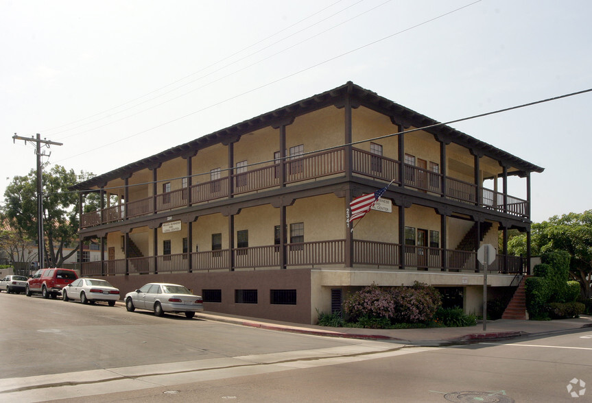 2341 Jefferson St, San Diego, CA for lease - Building Photo - Image 2 of 43