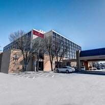 Ramada Plaza by Wyndham Atlanta Airport - Pub