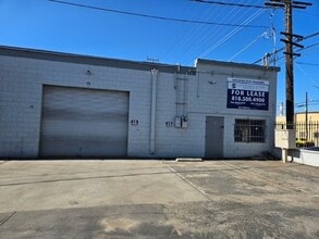 11654-11660 Sheldon St, Sun Valley, CA for lease Interior Photo- Image 1 of 8