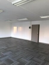 Office in Créteil for lease Interior Photo- Image 2 of 2