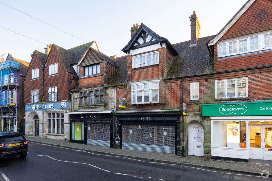 8-9 High St, Crowborough for sale - Primary Photo - Image 1 of 2