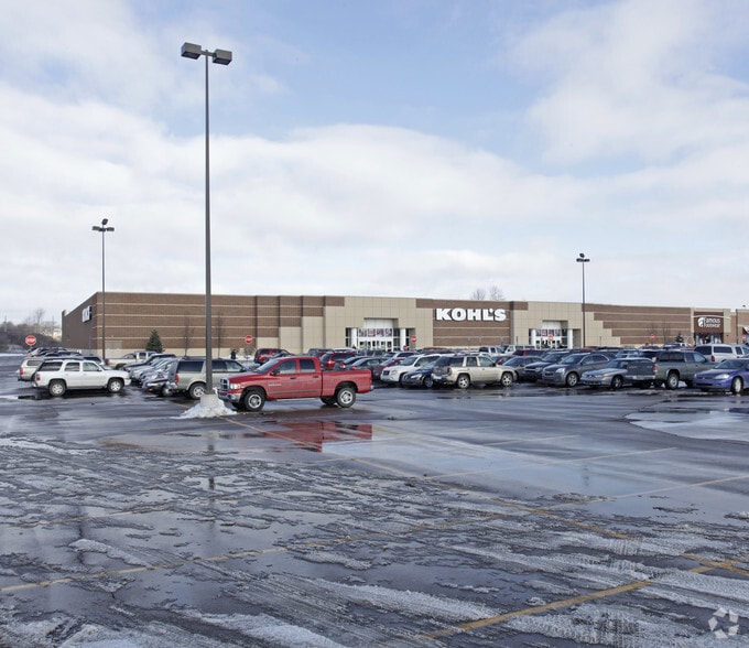 1776-1880 Demille Rd, Lapeer, MI for lease - Primary Photo - Image 3 of 6