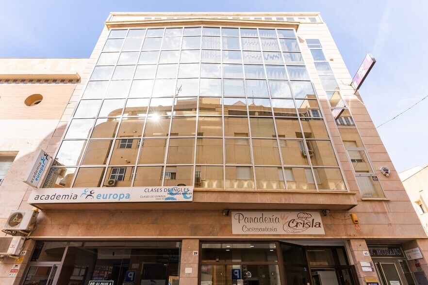 Office in El Ejido, Almería for sale - Building Photo - Image 2 of 15