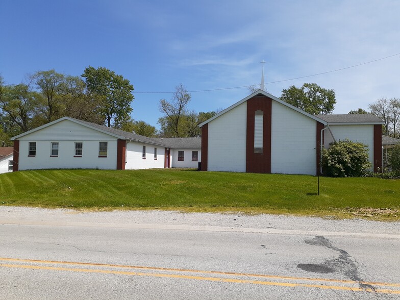 1437 4th St, Cottage Hills, IL for sale - Primary Photo - Image 1 of 1