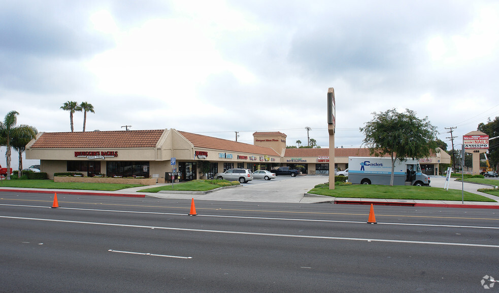 488 E 17th St, Costa Mesa, CA, 92627 - Retail Space For Lease | LoopNet.com