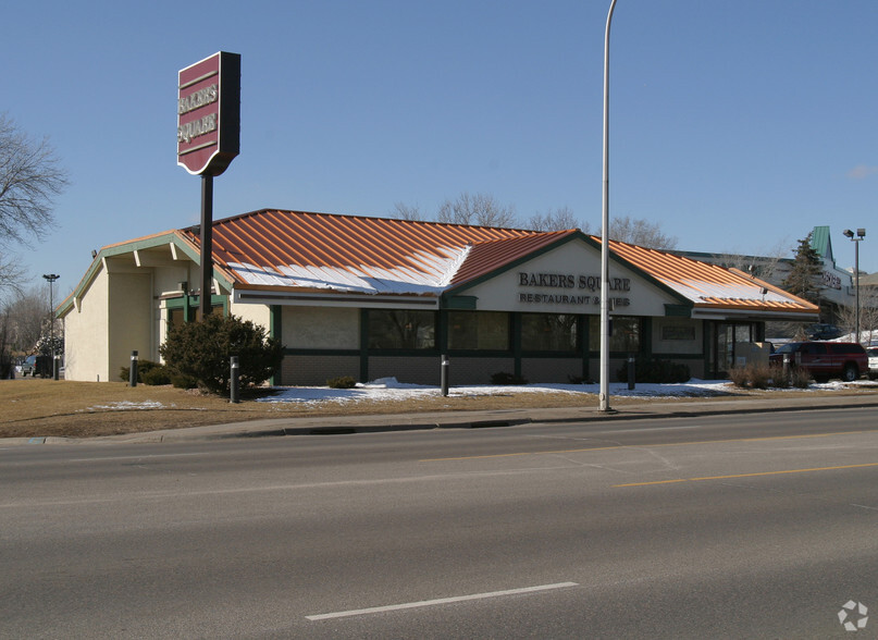 1949 S Robert St, West Saint Paul, MN for sale - Building Photo - Image 1 of 1