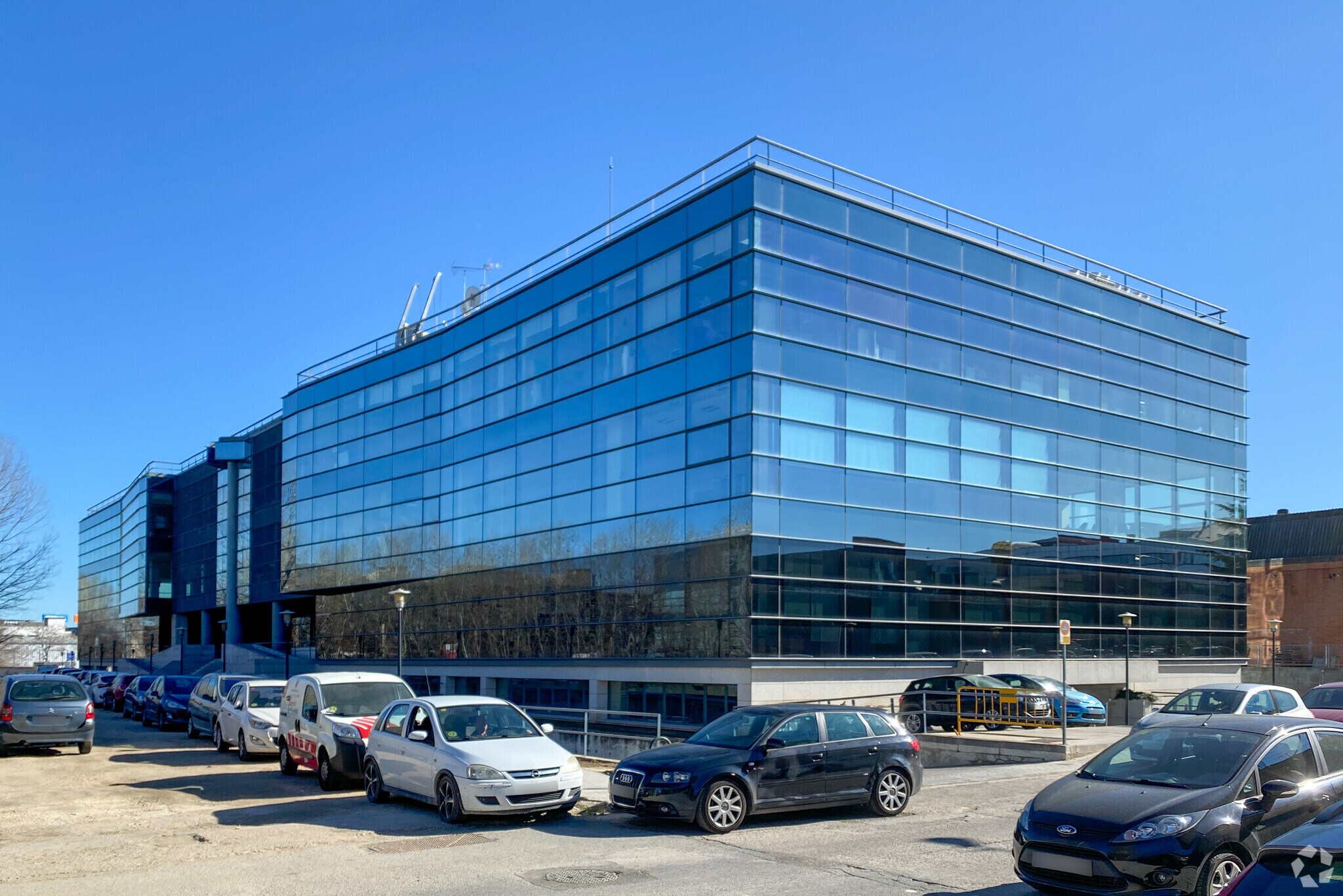 Calle Valportillo II, 14, Alcobendas, Madrid for sale Primary Photo- Image 1 of 1