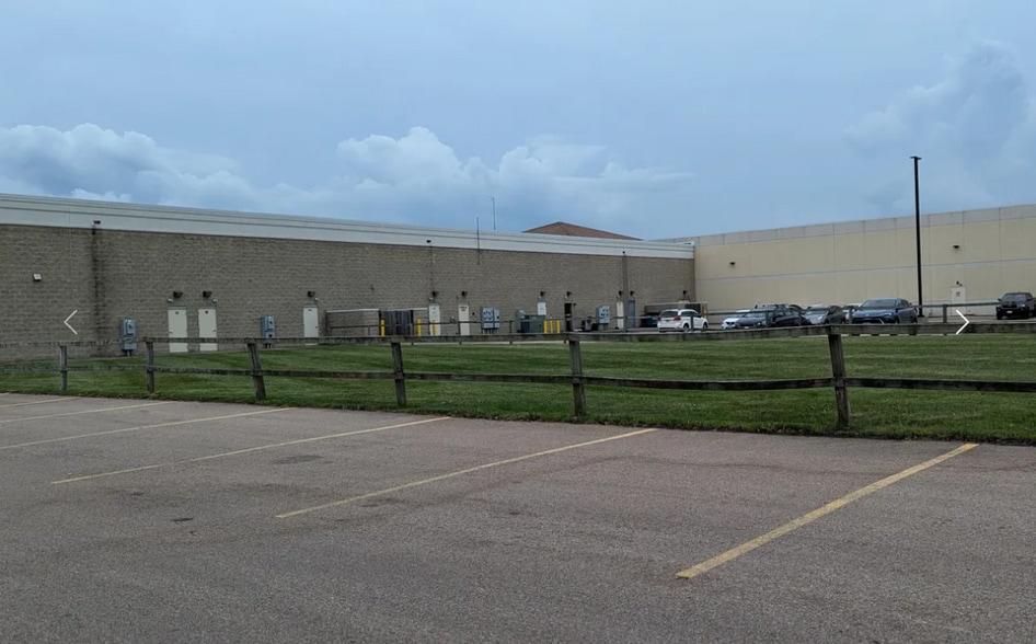 800-A N Main St, Elburn, IL for sale - Aerial - Image 2 of 3