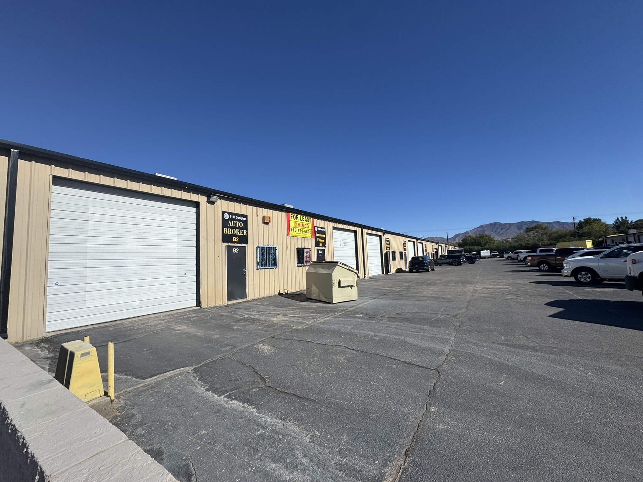 6180 Doniphan Dr, El Paso, TX for lease Building Photo- Image 1 of 2