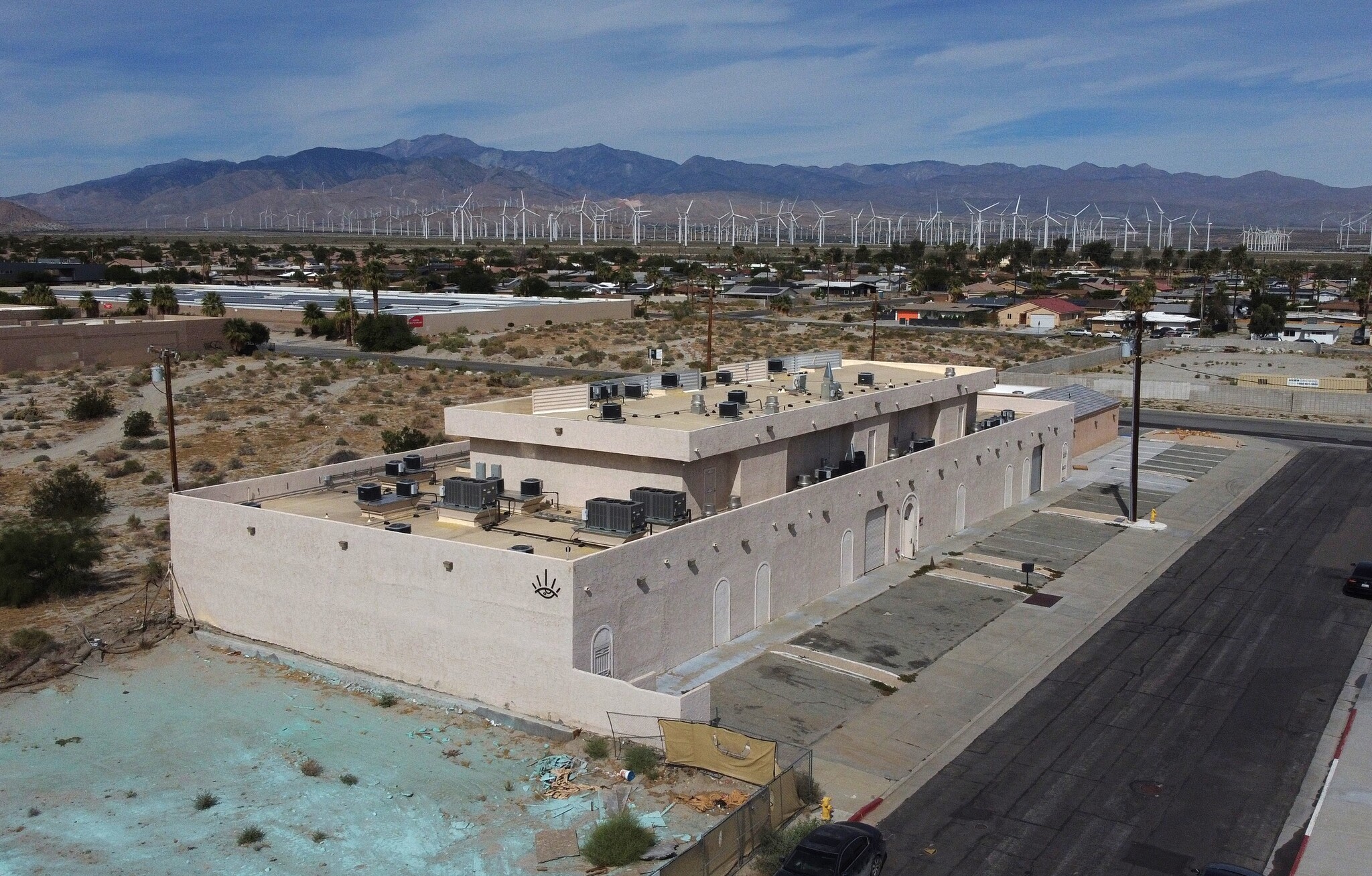 3585 N Del Sol, Palm Springs, CA for lease Building Photo- Image 1 of 2