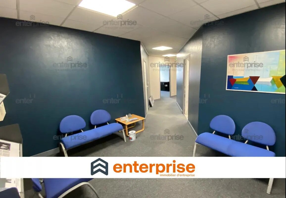 Office in Jaux for lease Interior Photo- Image 1 of 7