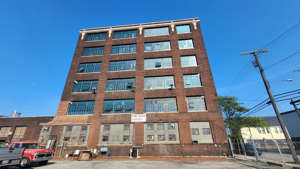 4806 Hamilton Ave, Cleveland, OH for lease - Building Photo - Image 3 of 14