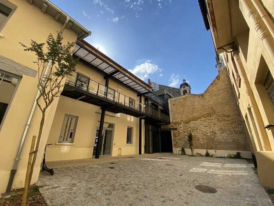 Office in Lyon for lease Building Photo- Image 1 of 16