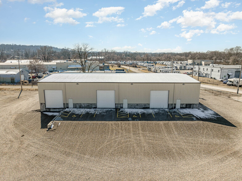 4245 Wade Mill Rd, Fairfield, OH for lease - Primary Photo - Image 1 of 10