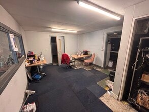 Milnhay Rd, Nottingham for lease Interior Photo- Image 2 of 3
