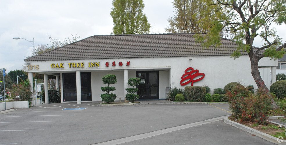 1315 Fair Oaks Ave, South Pasadena, CA for lease - Building Photo - Image 3 of 5