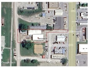 1544 S Main St, Ottawa, KS - AERIAL  map view