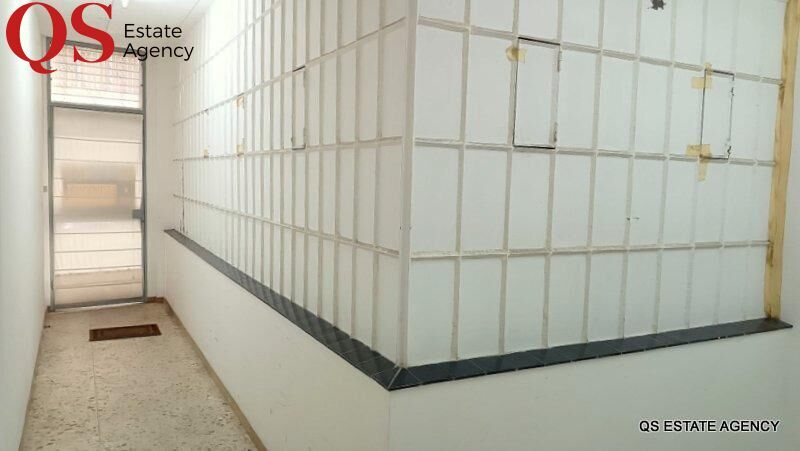 Lloret de Mar, GER 17310 - Unit Pta. 05 - - Interior Photo - Image 1 of 5