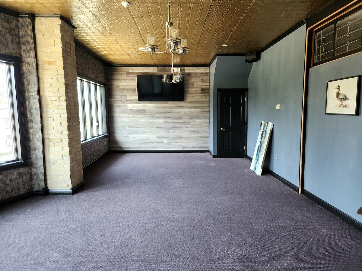 View Photo