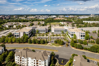 13865 Sunrise Valley Dr, Herndon, VA - aerial  map view