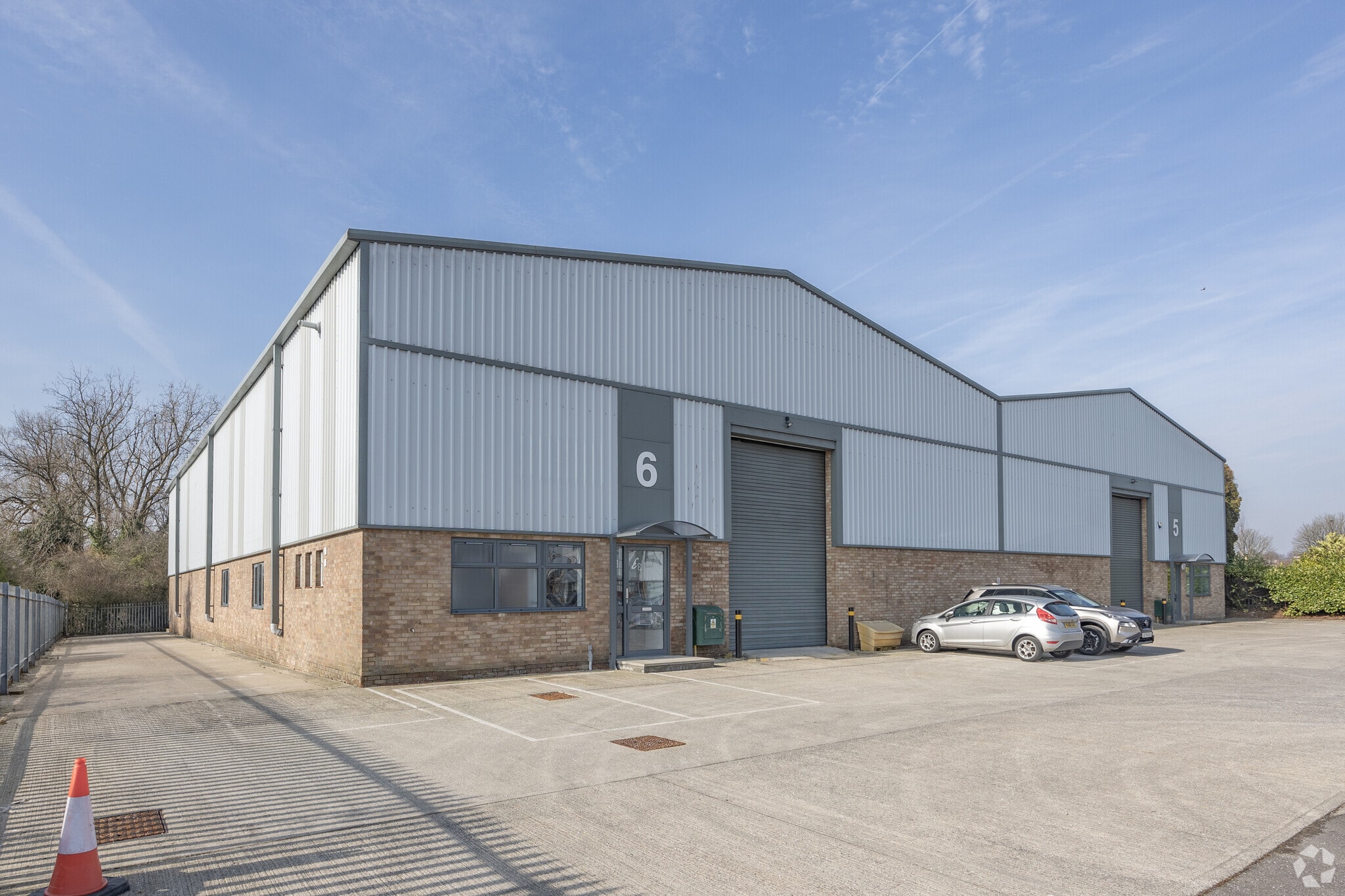 5-6 Ravenseft Park, Swindon for sale Primary Photo- Image 1 of 1