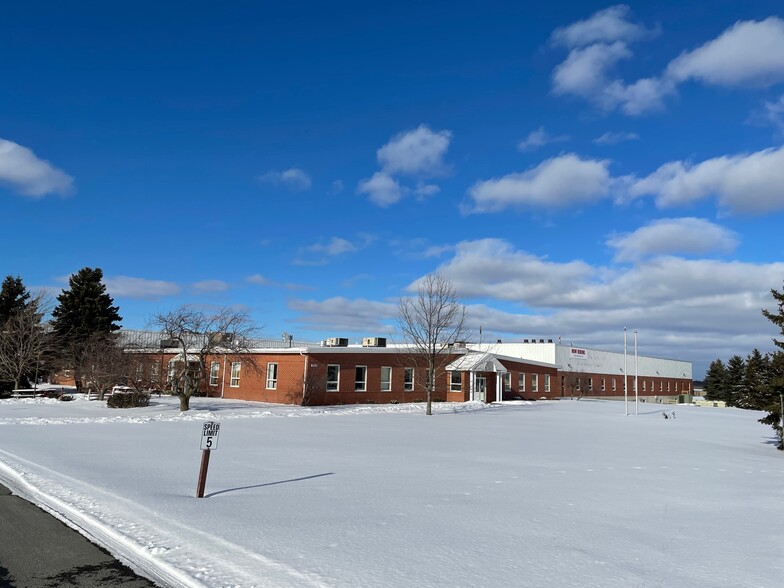 22419 County Rte 196, Watertown, NY for sale - Primary Photo - Image 1 of 1