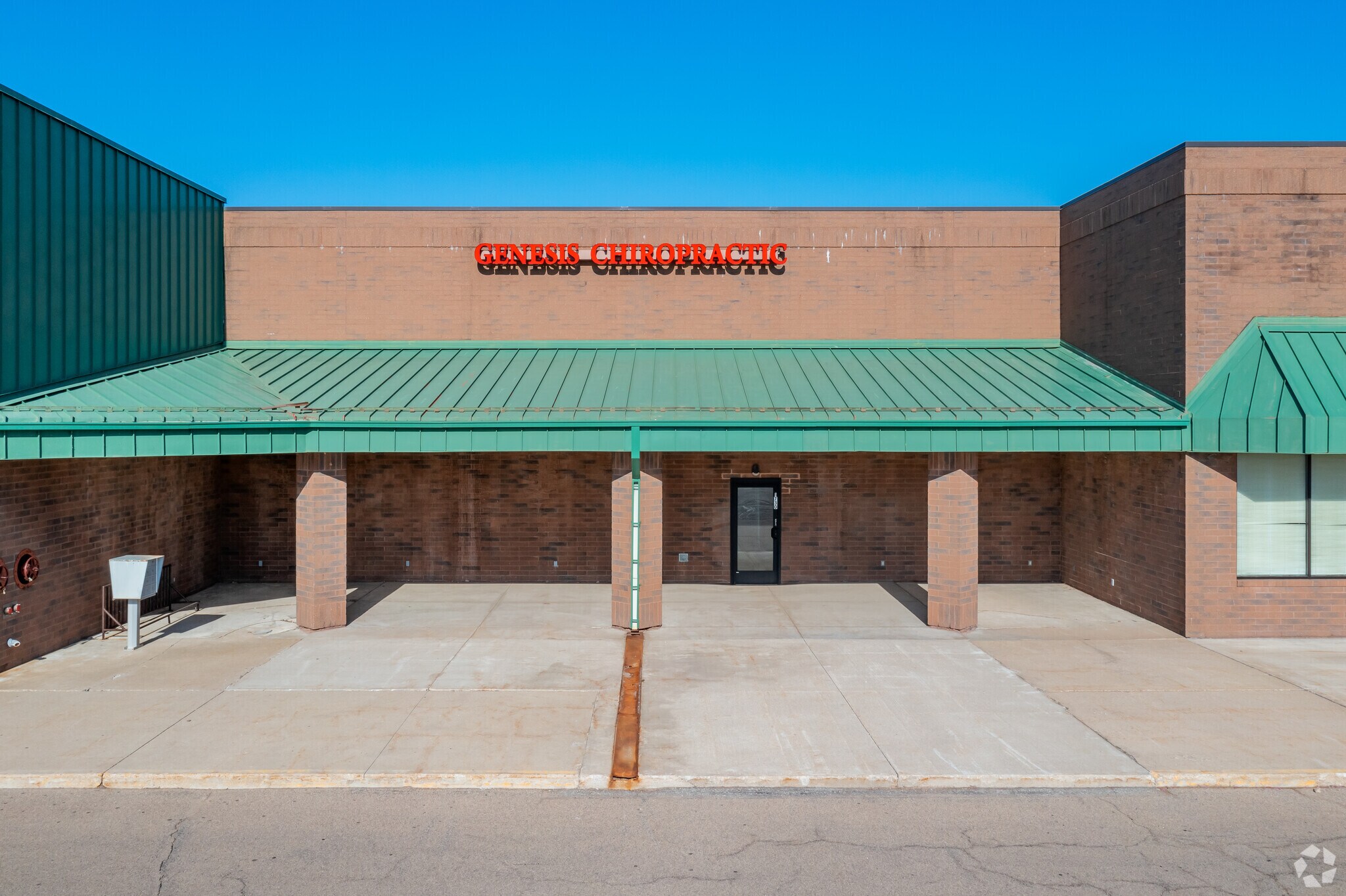 15781774 Appleton Rd, Menasha, WI 54952 Menasha Marketplace