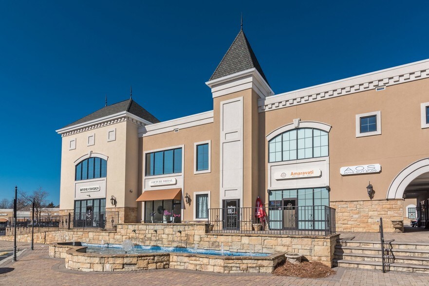 8145 Ardrey Kell Rd, Charlotte, NC 28277