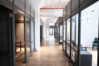 121 Varick St, New York, NY for lease Interior Photo- Image 2 of 9