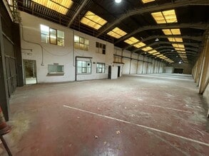 Industrial in Esparreguera, Barcelona for lease Building Photo- Image 1 of 5