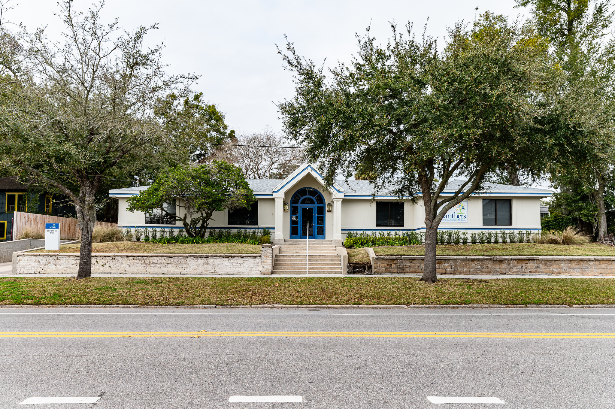 2223 Oak St, Jacksonville, FL for lease Building Photo- Image 1 of 11