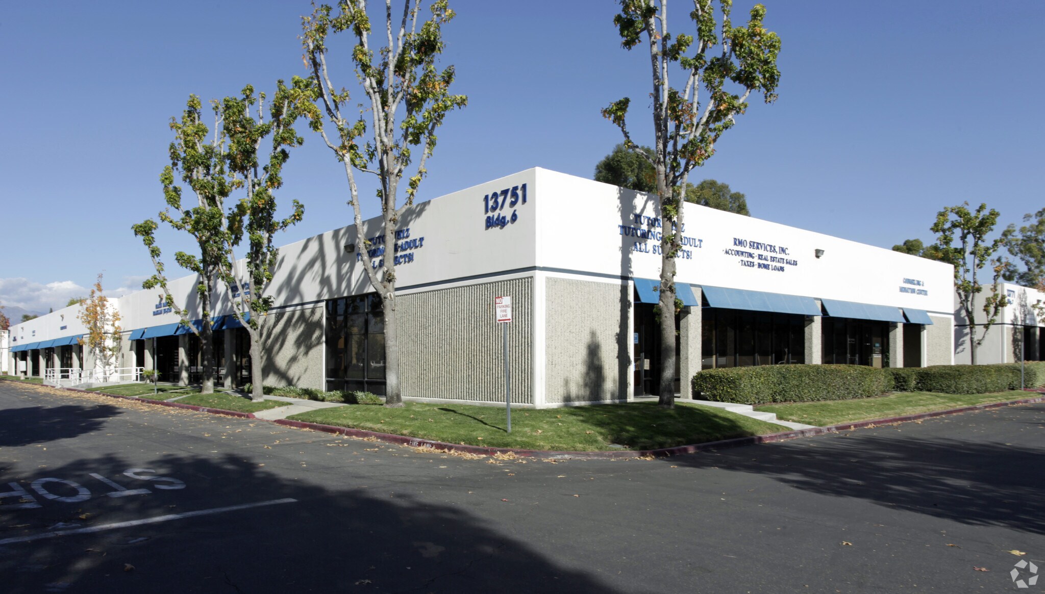 13751 Roswell Ave, Chino, CA for lease Primary Photo- Image 1 of 6