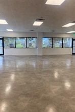 12575 S Cleveland Ave, Fort Myers, FL for lease Interior Photo- Image 1 of 6