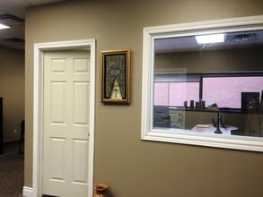 310 Main St E, Milton, ON for lease Interior Photo- Image 2 of 6