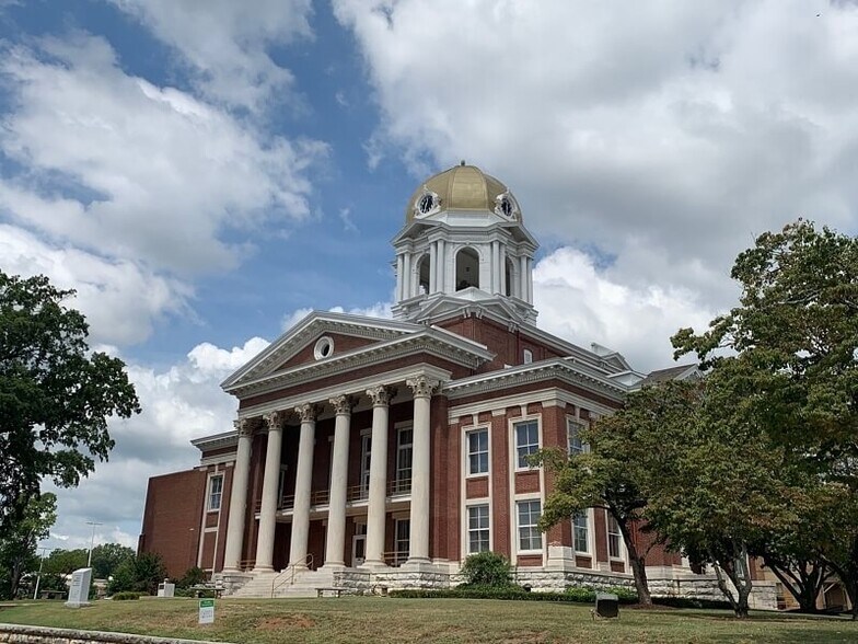 70 Brown Loop Spur, Cartersville, GA for sale - Building Photo - Image 2 of 3