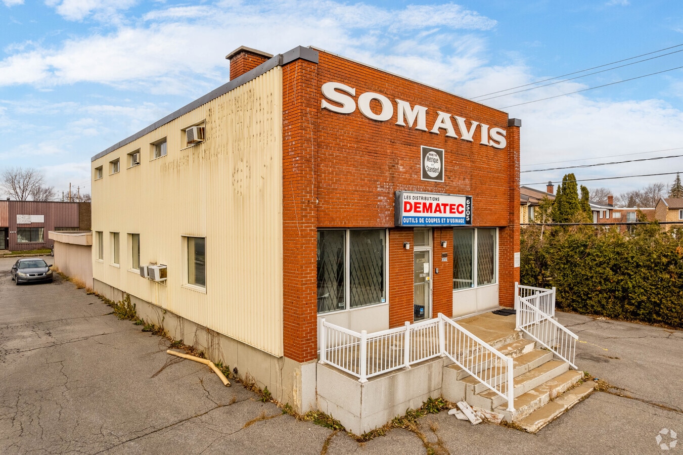 6505 Boul Henri-Bourassa O, Saint-Laurent, QC H4R 1C8  LoopNet