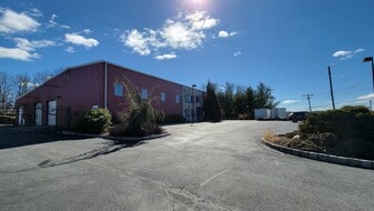 7000 SF Warehouse Space with Outside Storage - Warehouse