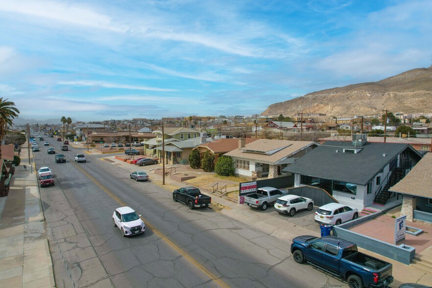 2415 Montana Ave, El Paso, TX for sale - Aerial - Image 2 of 33